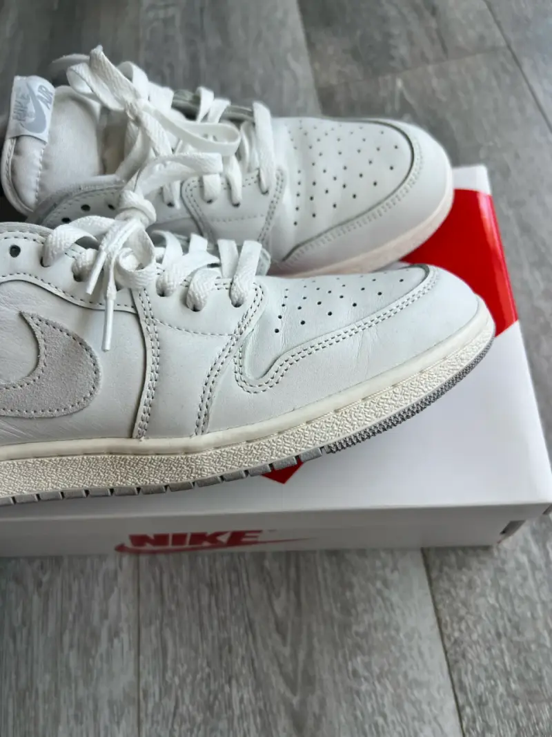 Zapatillas Nike Jordan 1 Low Neutral Grey - 2