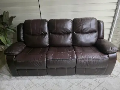 Sofá reclinable de cuero marrón para sala - miniatura 3