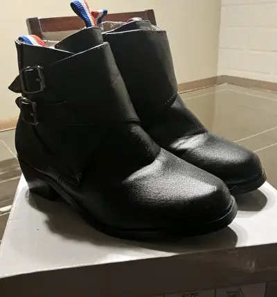Botines de cuero negro con hebillas - miniatura 3