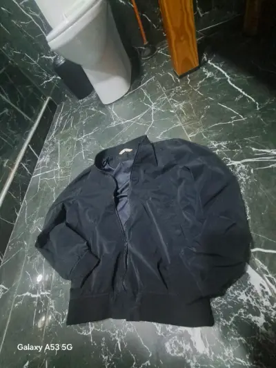 Chaqueta Negra Casual para Hombre - miniatura 2