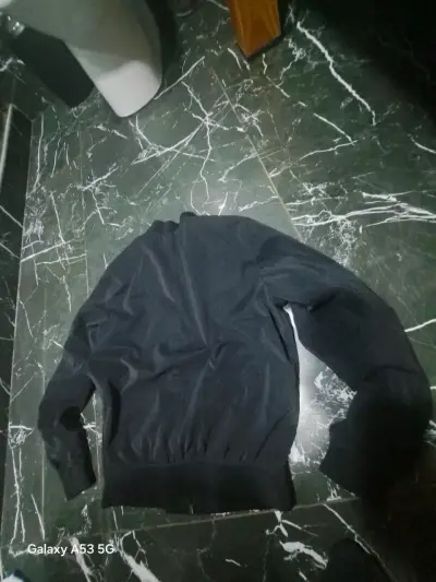 Chaqueta Negra Casual para Hombre - miniatura 4