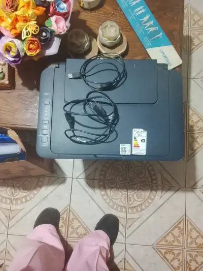 Impresora multifuncional Canon con cables - miniatura 1