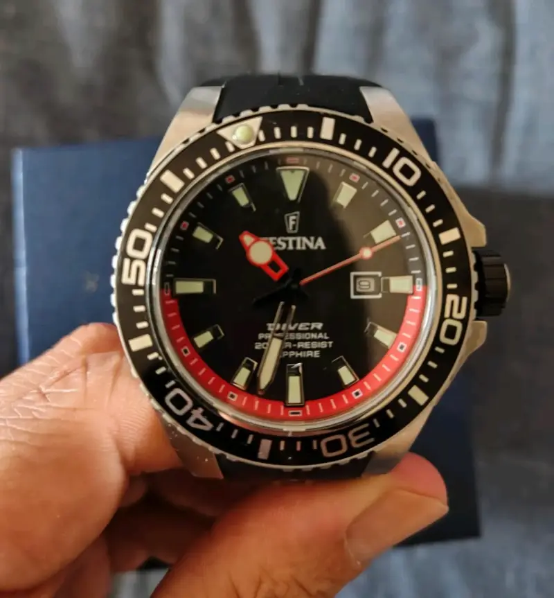 Reloj de buceo Festina profesional resistente al agua - 1