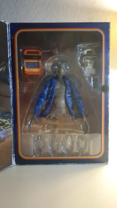 Figura Neca Original de E.T El Extraterrestre - miniatura 2