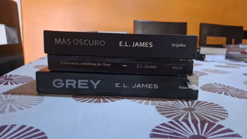 Trilogía Cincuenta Sombras de Grey de E.L. James - 3