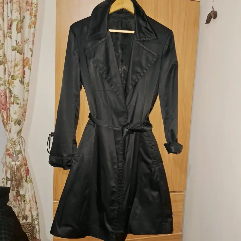 Abrigo de lana gris para hombre