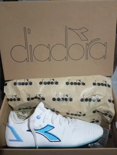 Chuteadores Diadora Talla 36 Como Nuevos - miniatura 3