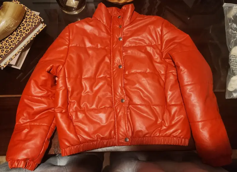 Chaqueta acolchada roja