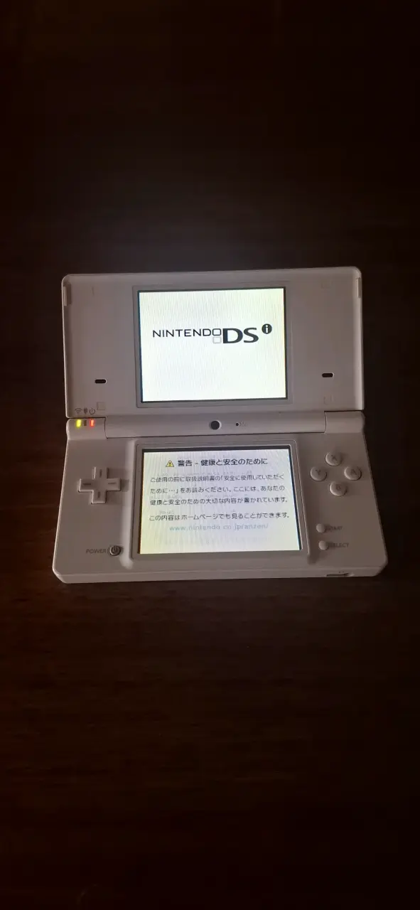 Consola Nintendo DSI blanca - 1