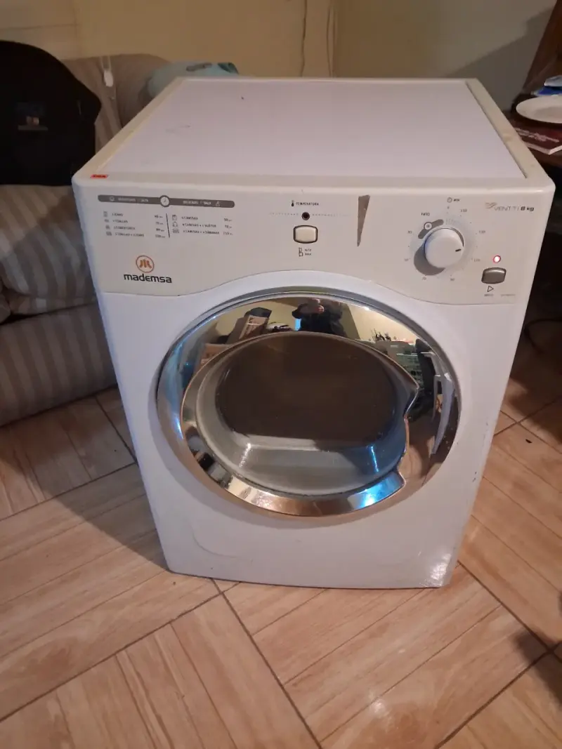 Secadora de Ropa Mademsa Ventti 8 kg - 1