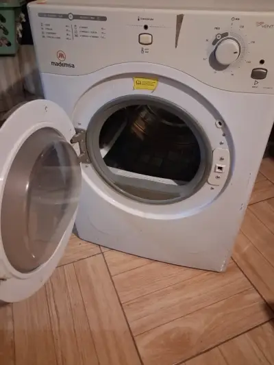 Secadora de Ropa Mademsa Ventti 8 kg - miniatura 4