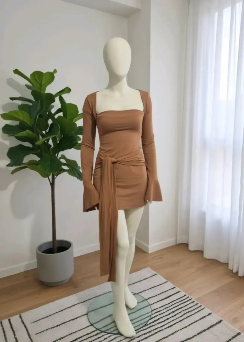 Vestido corto ajustado con lazo en varios colores - 1