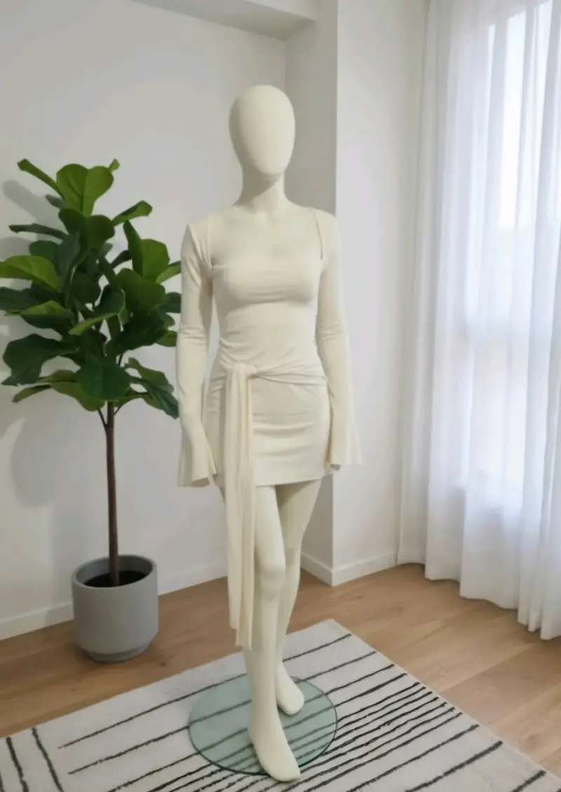 Vestido corto ajustado con lazo en varios colores - 3
