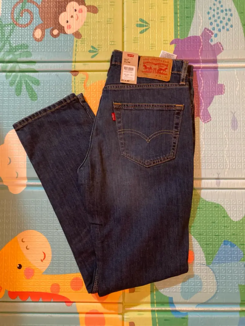 Jeans clásicos azul oscuro Levi's 511 para hombre - 3