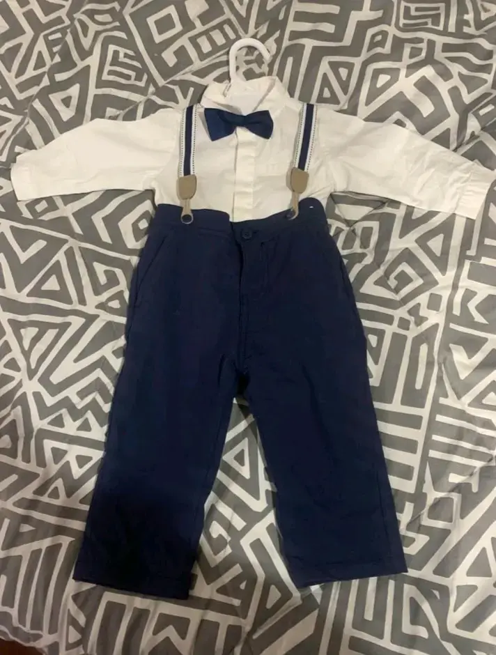 Conjunto formal para niño con tirantes y corbatín - 2