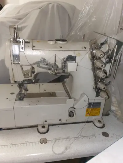 Se vende taller de confeccion - miniatura 1