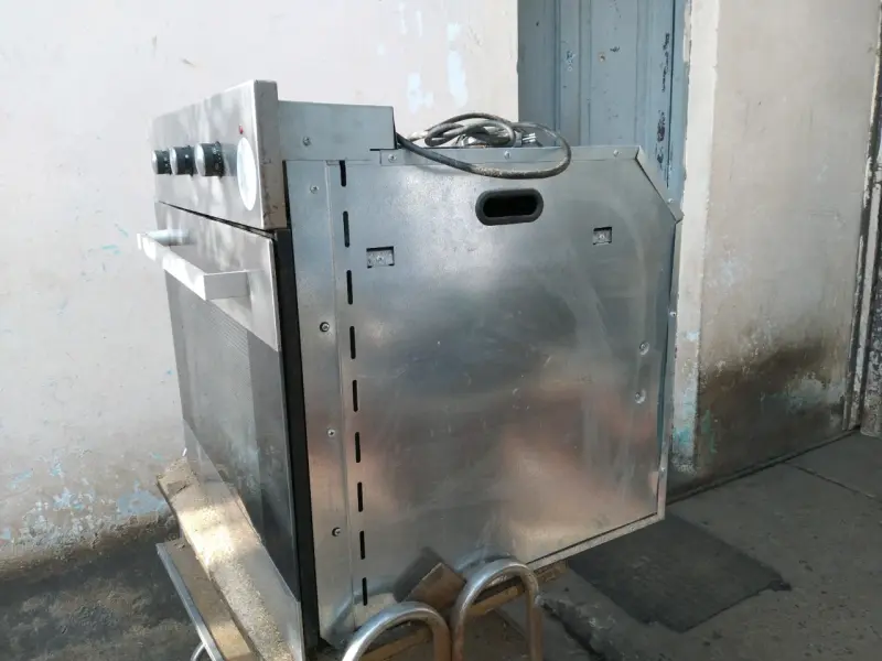 Horno empotrable de acero inoxidable Trotter - 2