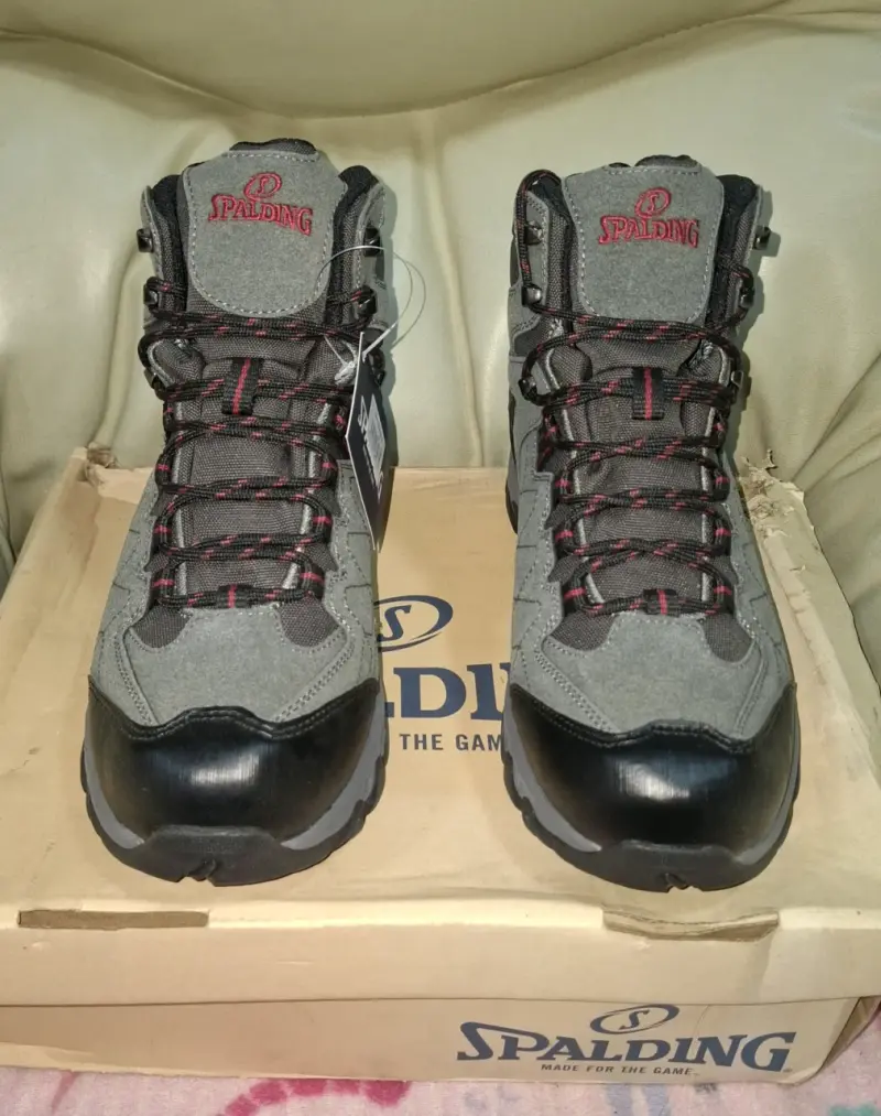 Botas de senderismo Spalding gris y negro - 4