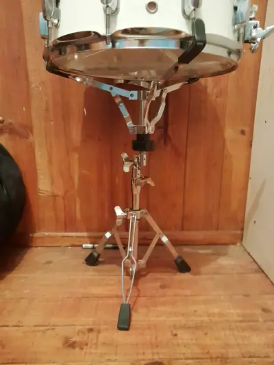 Soporte de tarola ajustable para batería - miniatura 1