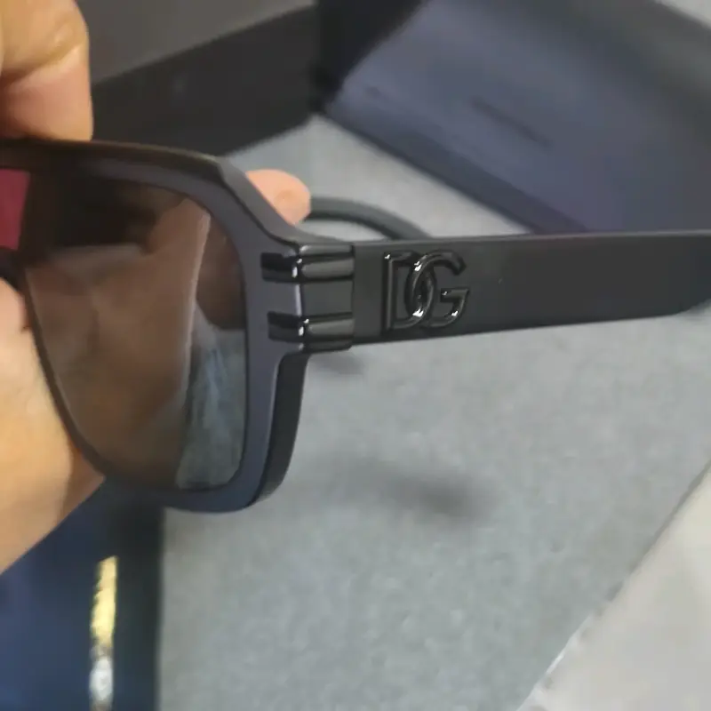 Gafas de sol Dolce & Gabbana negras con estuche - 3