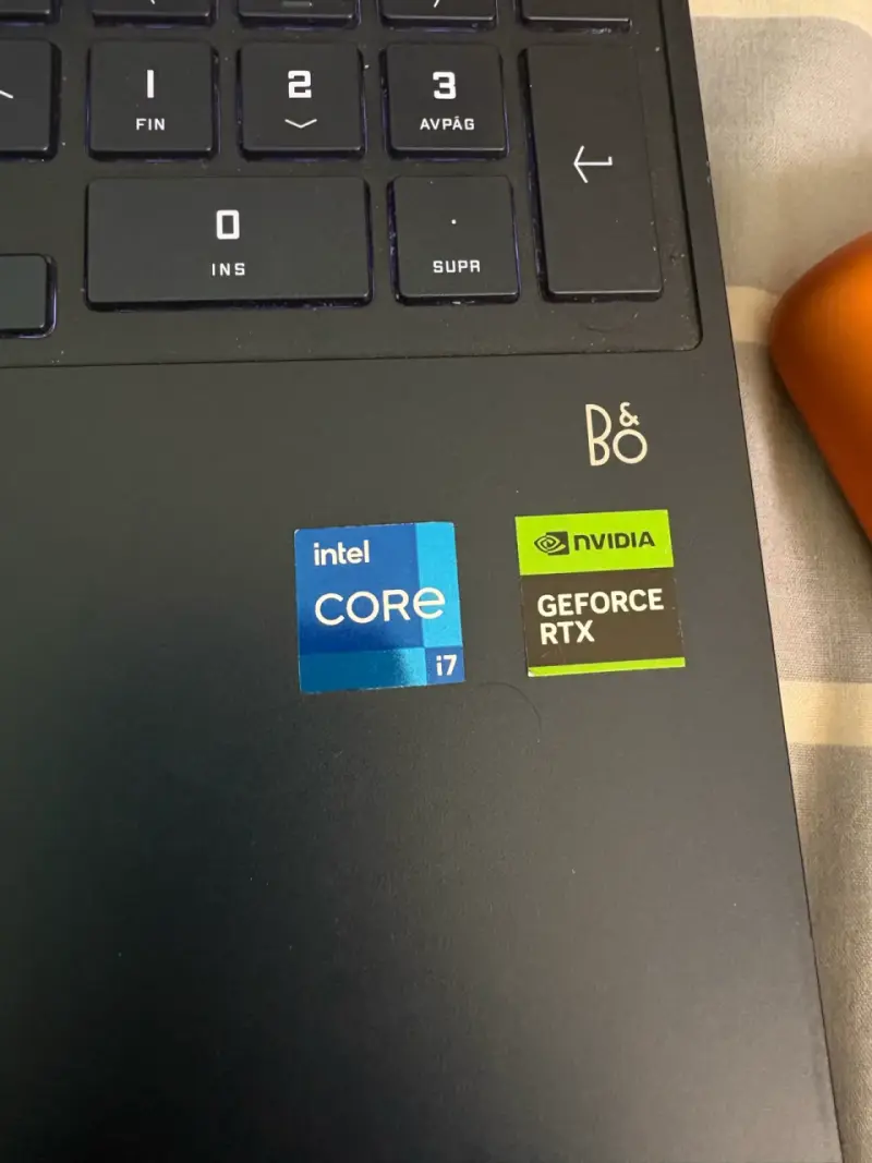Laptop HP Victus con 16GB RAM y RTX 4050 - 6