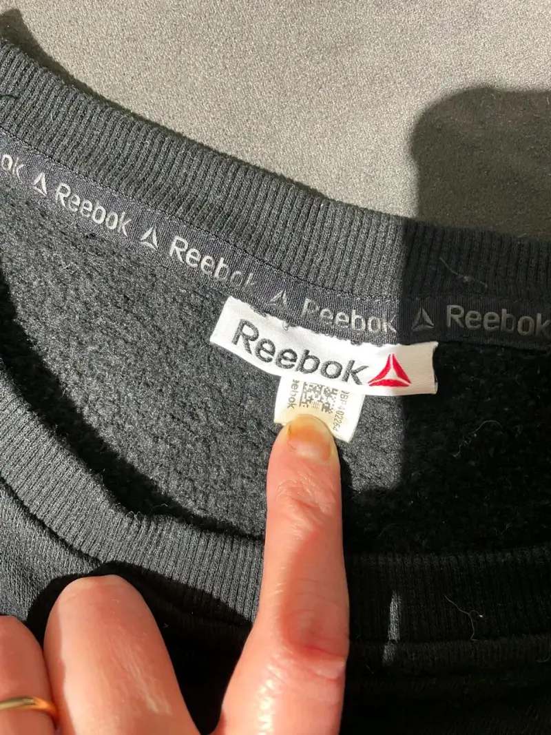 Polerón negro Reebok mujer original - 2