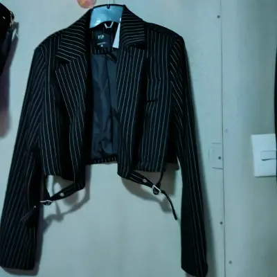 ConVjunto de blazer y pantalón negro a rayas para - miniatura 3