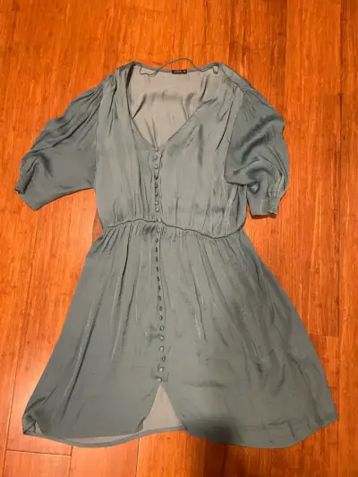 Vestido Oysho talla L - miniatura 1