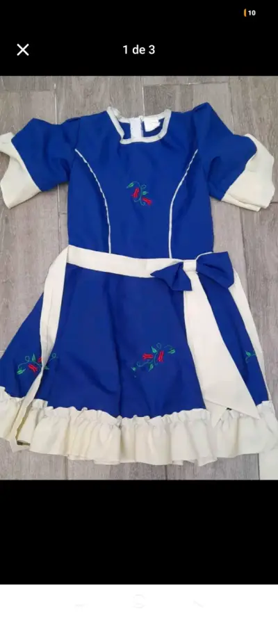 Vestido folclórico azul y blanco para niña - miniatura 1