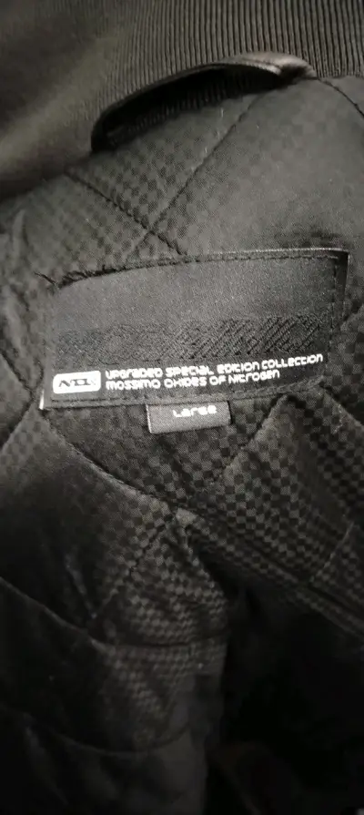 Chaqueta Negra Mossimo Hombre Estilo Urbano - miniatura 2