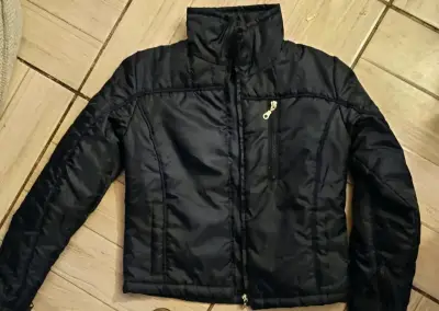 Chaqueta acolchada azul marino - miniatura 1