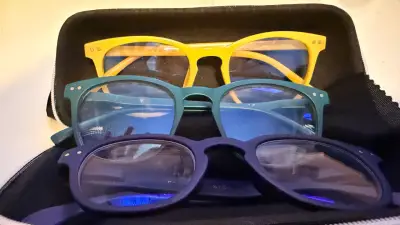 Set de 3 lentes de lectura en colores variados - miniatura 1