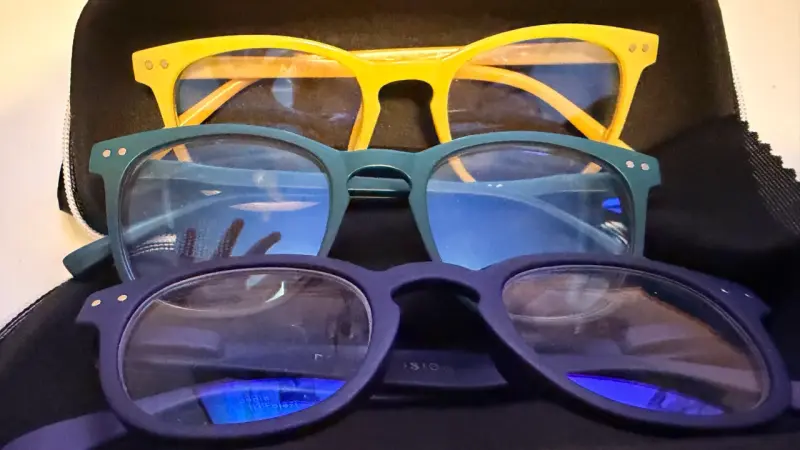 Set de 3 lentes de lectura en colores variados - 3