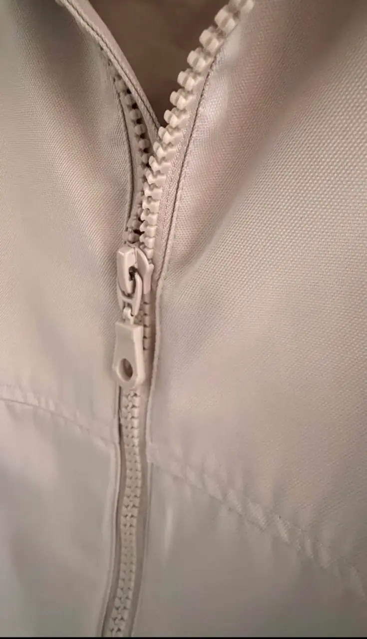 Chaqueta beige con cierre ZARA talla s - 6