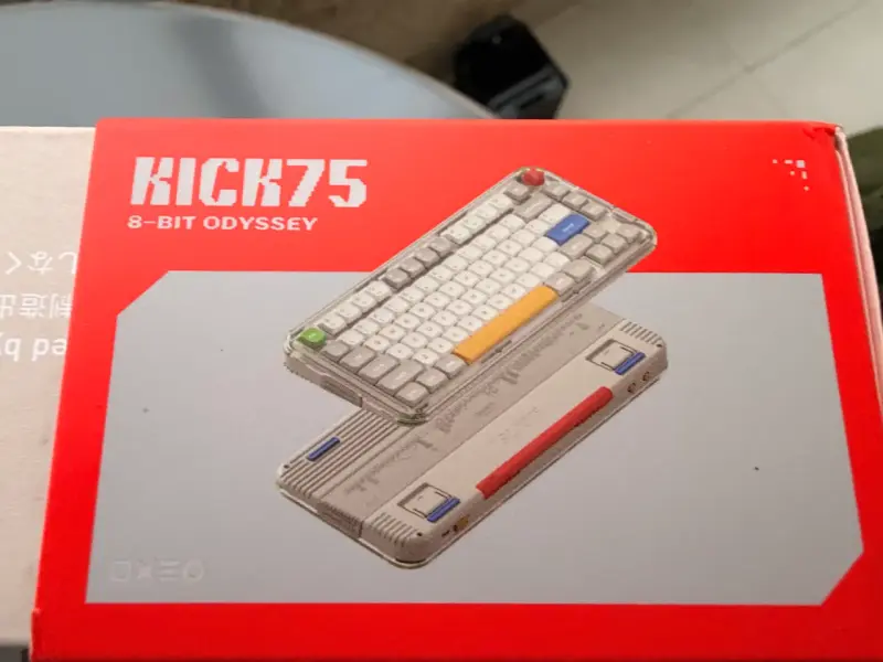 Teclado mecánico compacto con teclas de colores - 6