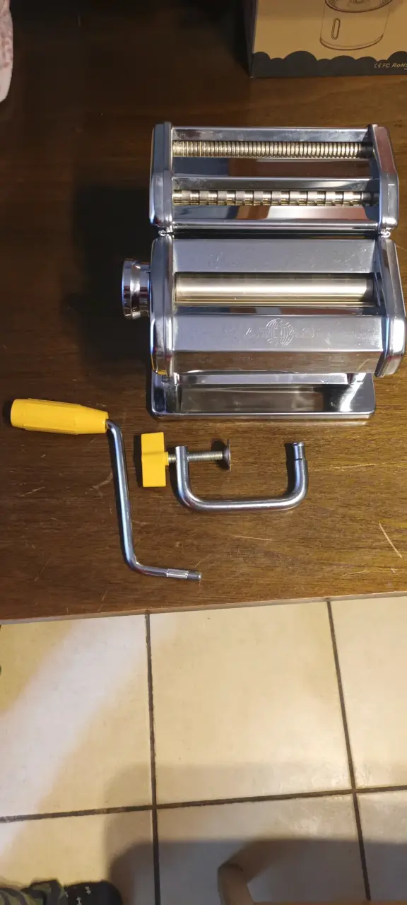 Máquina de Pasta Atlas 150 mm Deluxe - 2