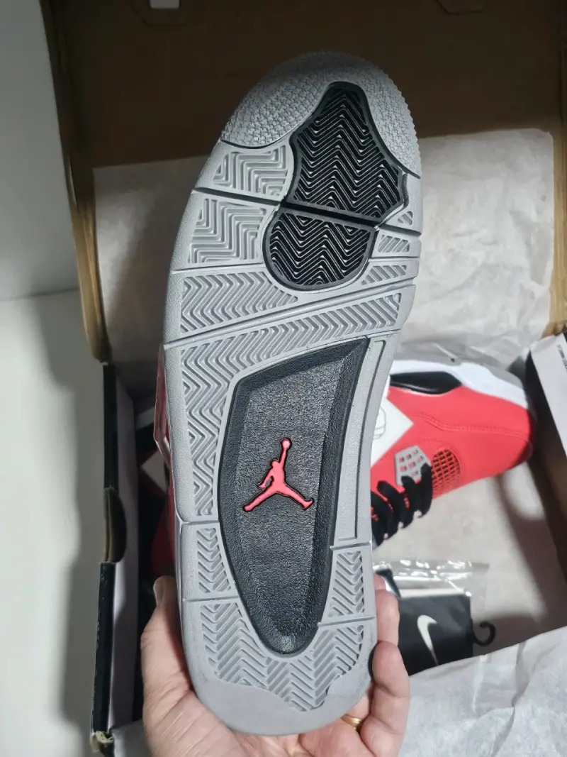 Zapatillas Nike Air Jordan 4 Rojas - 4