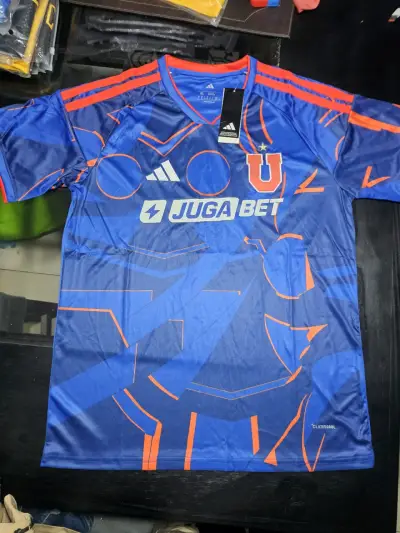 Camiseta Adidas Universidad de Chile 2026-2027 - miniatura 1