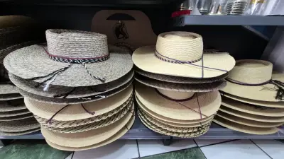 Sombrero de paja tradicional chileno - miniatura 2