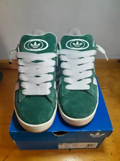 Zapatillas Adidas Campus verdes de gamuza - miniatura 3