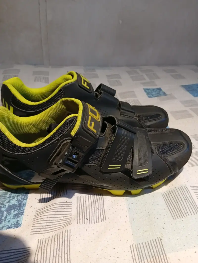 Zapatillas de ciclismo con pedales - 2