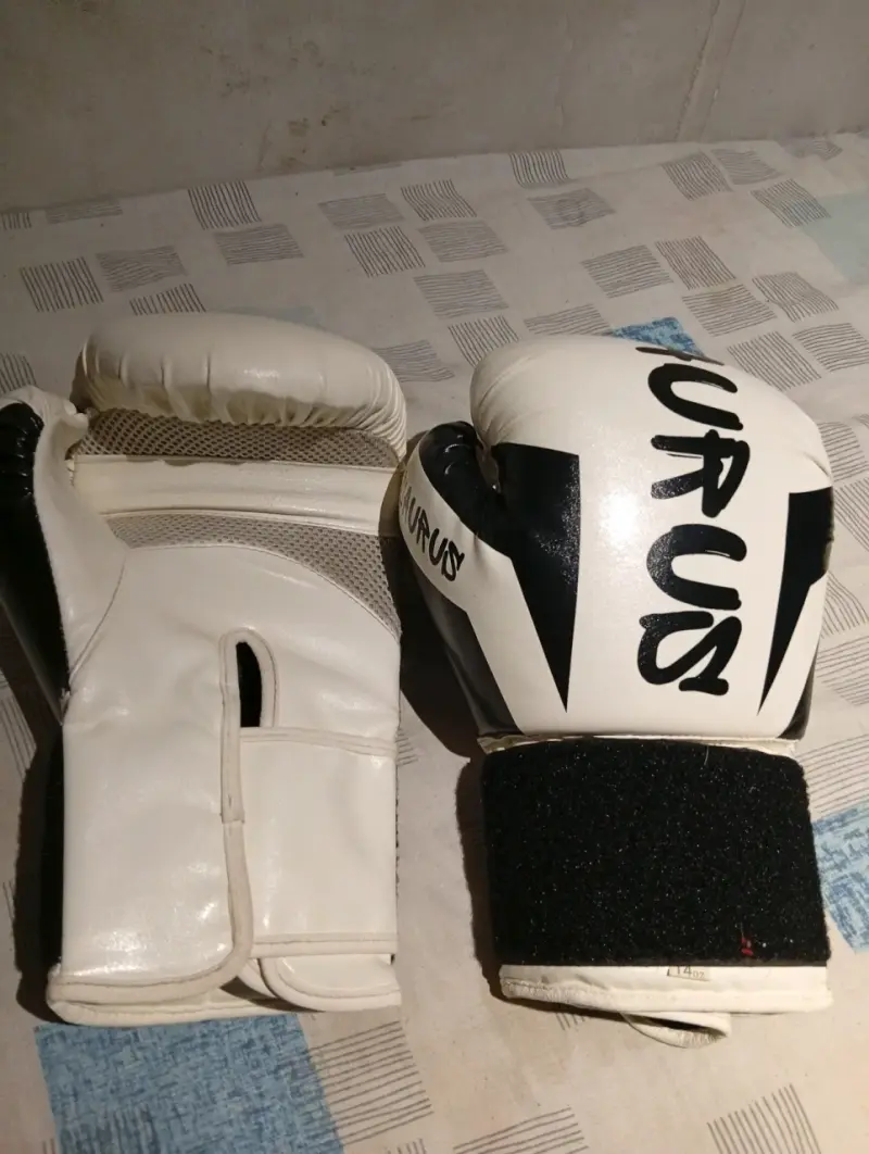Guantes de Boxeo poco uso - 2