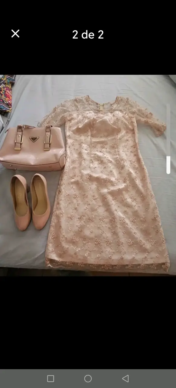 Vestido de encaje burdeos con accesorios - 2