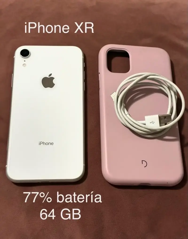 iPhone XR 64GB con funda y cable - 1