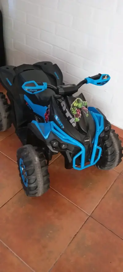 Cuatrimoto eléctrica infantil azul - miniatura 4