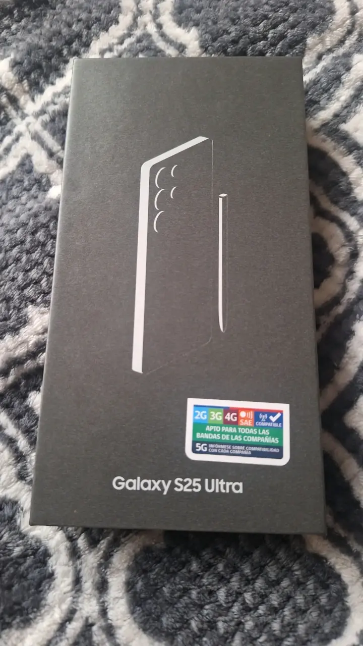Samsung Galaxy S25 Ultra nuevo en caja - 2