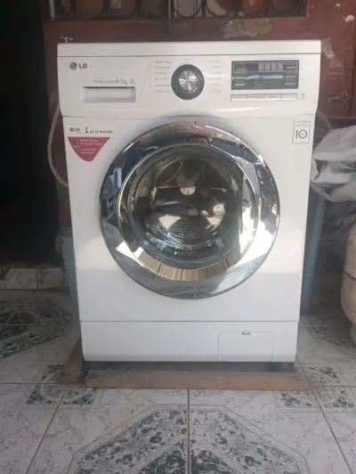 Lavadora LG Direct Drive 8.5 kg Blanca - miniatura 1