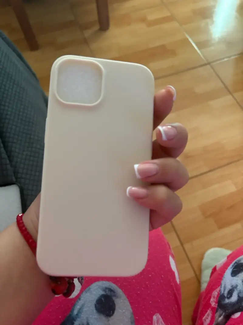 Fundas de silicona para iPhone 15 normal - 2