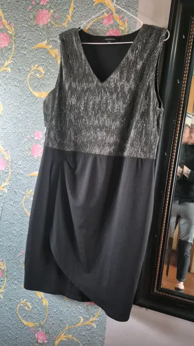 Vestido FashionSpark negro y plateado talla XL - miniatura 2