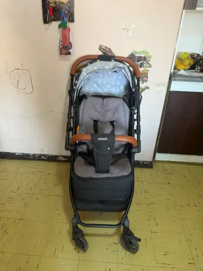 Coche de Paseo Infanti con Manillar de Cuero - miniatura 1